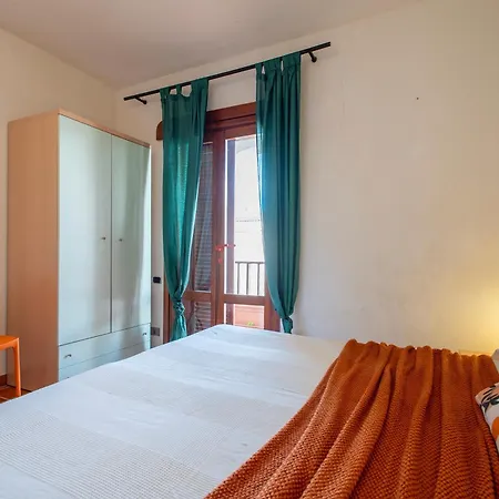 Villa Pentavano White House *